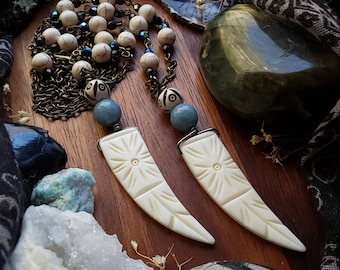 Beaded Bone Tusk Necklace, Beaded Necklace, Beaded Jewelry, Gifts for Her, Bone Jewelry, Bone Necklace, Stone Jewelry, Carved Bone, Bohemian