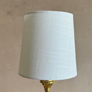 Pantalla de lino blanco • Pantalla de araña • Pantalla de candelabro pequeña con clip