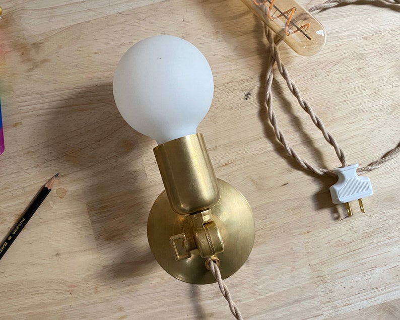 Wall Accent Lamp \u2022\u00a0Lucy \u2022\u00a0Plug in wall sconce