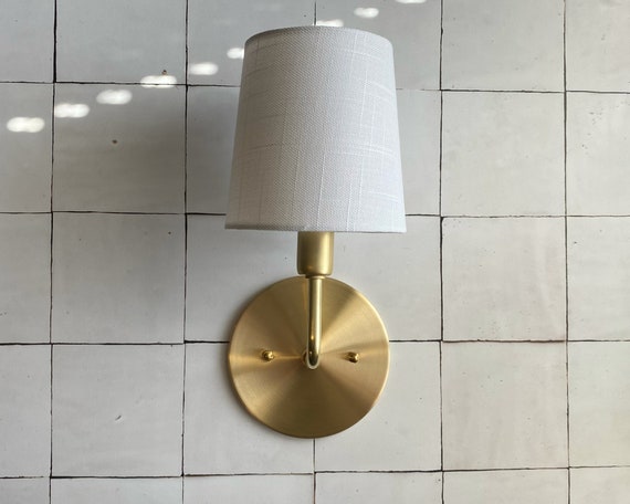 Bathroom sconce shop with shade