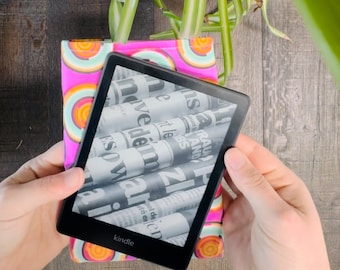 Small Book Sleeve, Kindle Paperwhite Sleeve, E-Reader Cover, Kindle Sleeve, Kindle Case,  Book Lover Gift, Mother's Day Gift