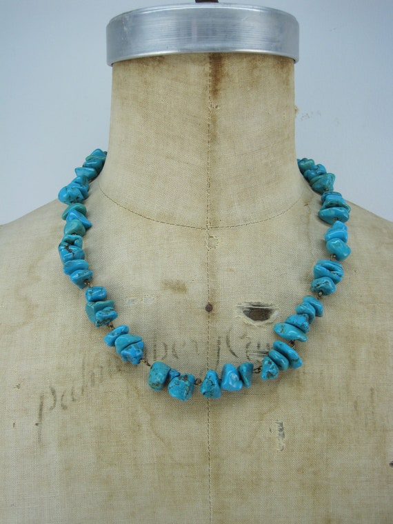 Vintage 60s turquoise chunk necklace - image 1