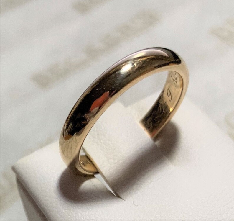 14K Yellow Gold 4mm Classic Plain Light Wedding Band Size 5 to 13