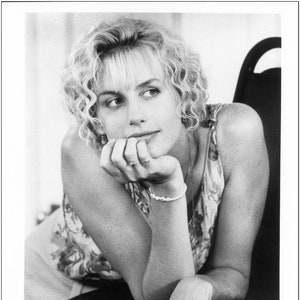 DARYL HANNAH - Original 8x10 Glossy Portrait Photo - From &quot;Crazy People&quot; - 1990