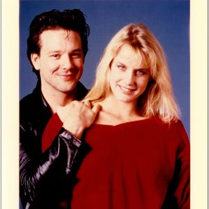 DARYL HANNAH - 8x10 Glossy Still Portrait Photo - Color Reproduction #1 - With Mickey Rourke