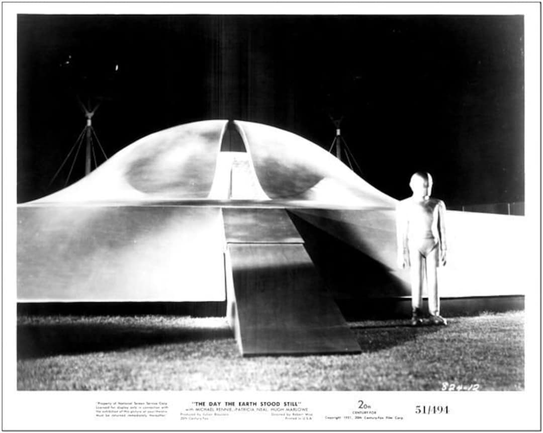 Day the Earth Stood Still - 1951- 3 (three) Original 8x10 Glossy Photos ...