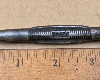 Vintage DASCO Nail Set