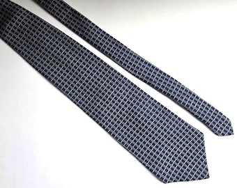 Vintage IZOD 100% Silk Necktie Blue Geometric