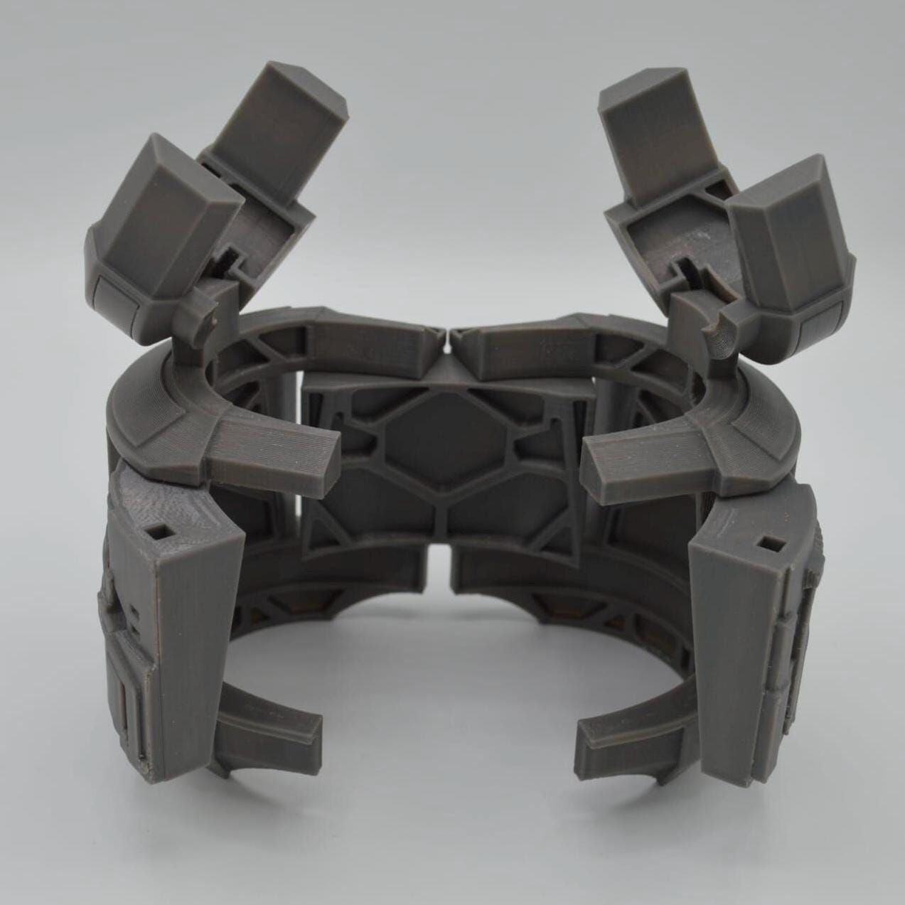 Cowboy and Aliens Jake Lonergan Alien Wrist Bracelet | 3D Print | Hero ...