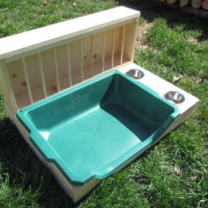 Large - EZ Entry with Side Bowls Hop Box - Rabbit Bunny Hay Feeder and Litter Pan Combo