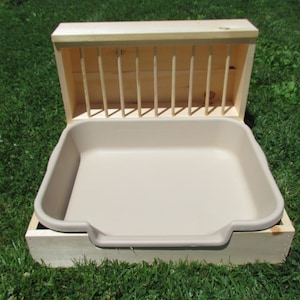 Large EZ Entry 2.0 - Hop Box: Rabbit Bunny Easy Entry Hay Feeder and Litter Pan Combo