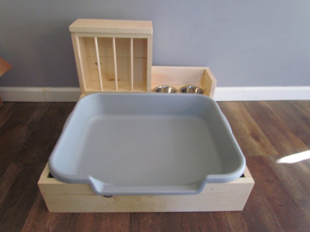 Large EZ Entry 2.0 W/ Back Bowls Hop Box Rabbit Bunny Easy Entry Hay