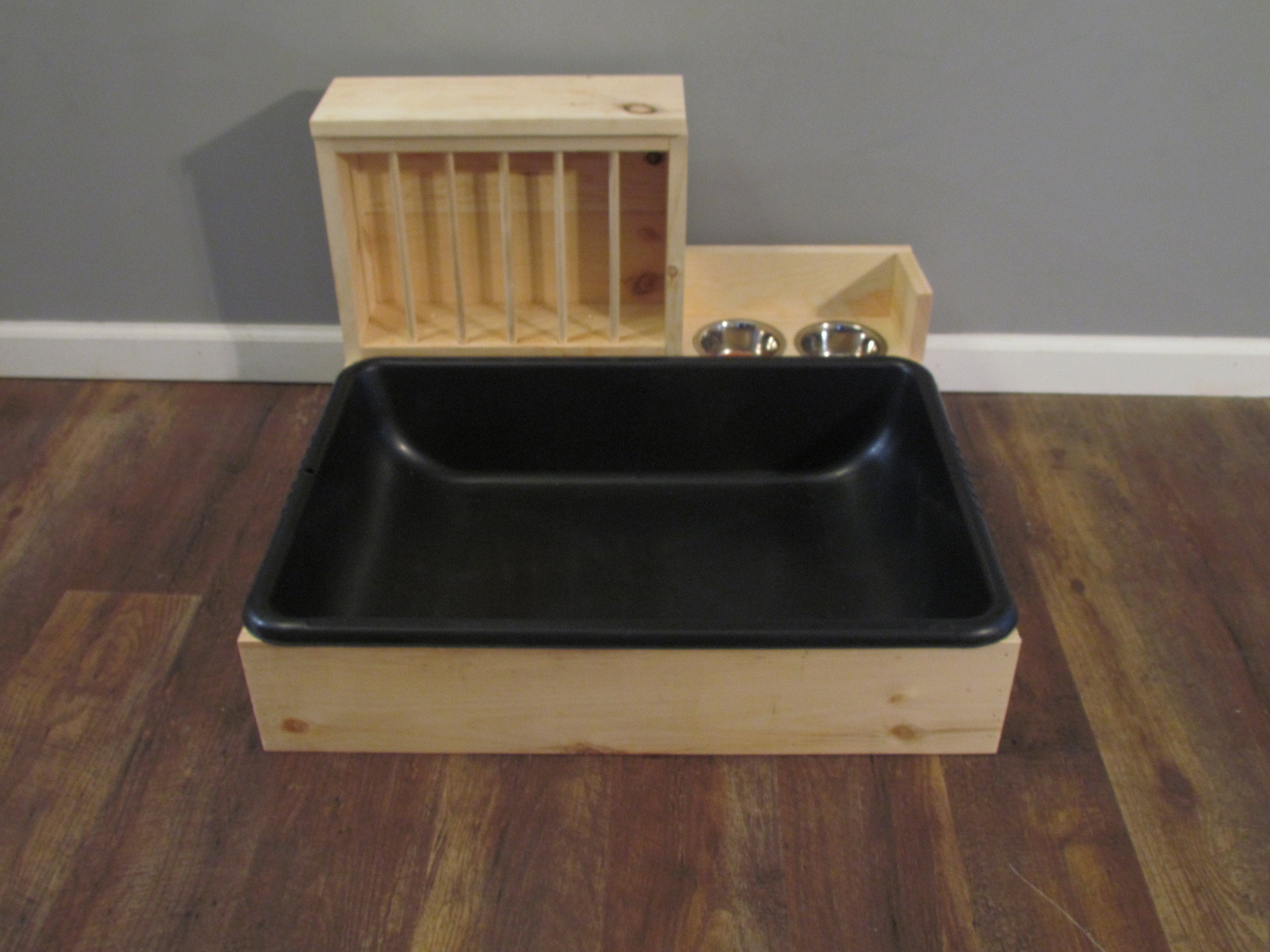 XL 1.0 W/ Back Bowls - Hop Box: Rabbit Bunny Hay Feeder and Litter Pan ...