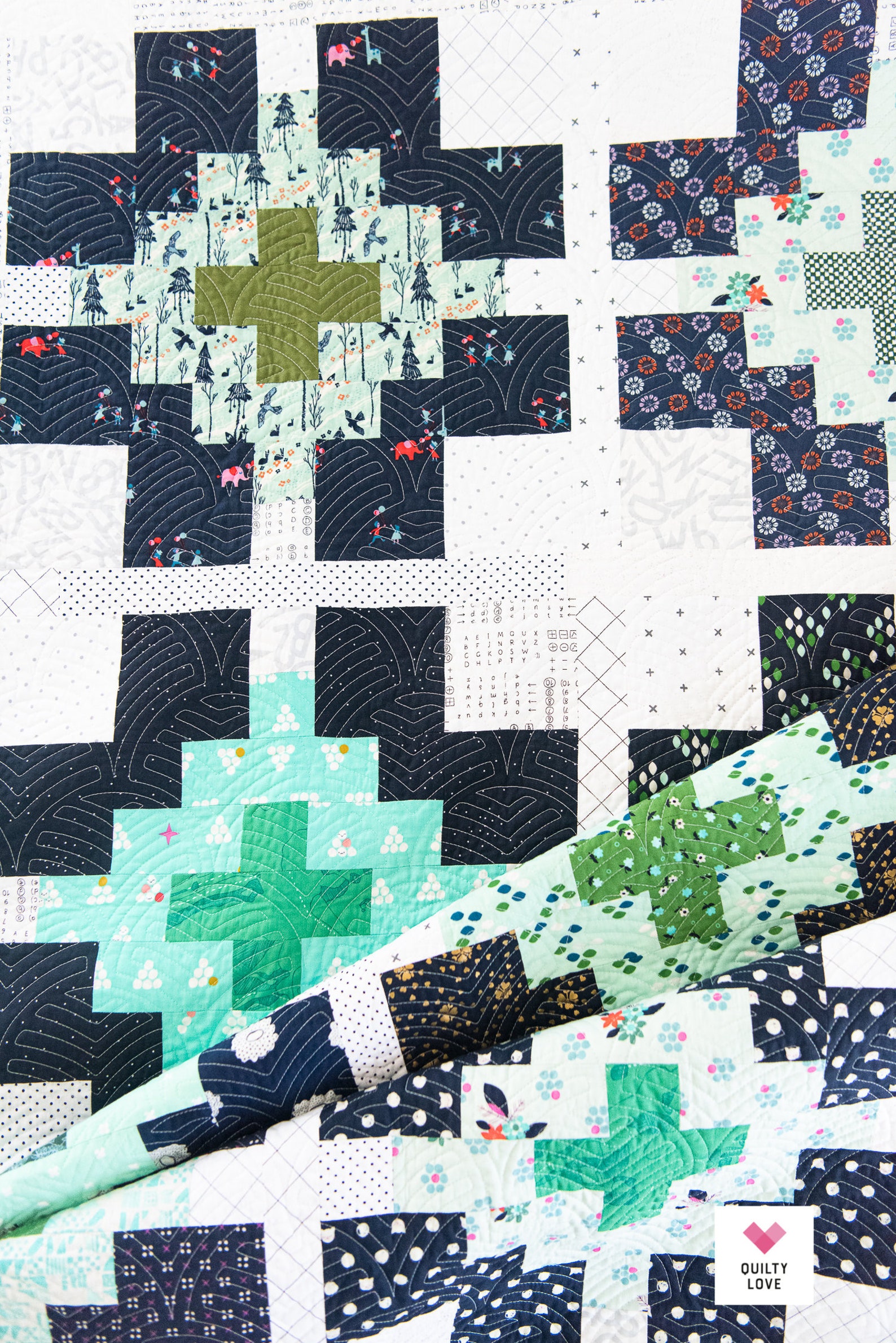 Glowing PDF Quilt Pattern/ Fat Quarter Quilt Pattern/ Modern Quilt ...