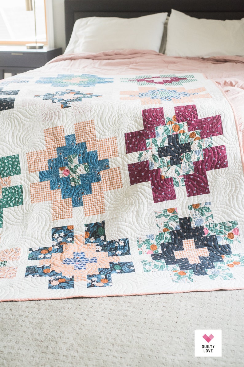 Glowing PDF Quilt Pattern/ Fat Quarter Quilt Pattern/ Modern Quilt ...