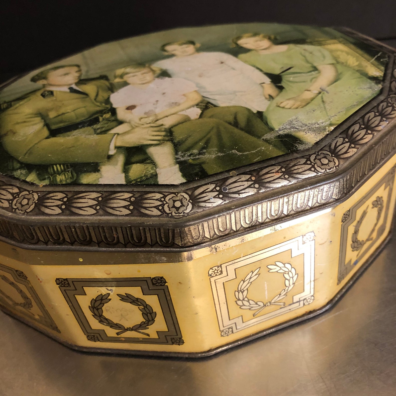 King Leopold III Belgium Chocolate Tin Finor Meurisse WWII Era Etsy