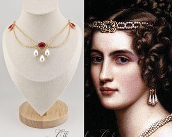 Necklace - Chain, Rhinestones and Pearls - Red