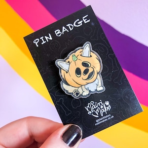 Pumpkin Dog Halloween Pin Badge | Pumpkins, Corgi, Halloween pins, Dog pins, Halloween pets, Halloween Dogs, Lapel Pin, Acrylic Pin, Button