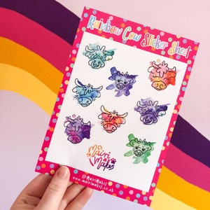 Rainbow Highland Cow Sticker Sheet | Vache mignonne, Pastel, Aquarelle, Pack d’autocollants, Œuvres d’art animalières, Papeterie, Décalcomanies, Autocollants pour ordinateur portable