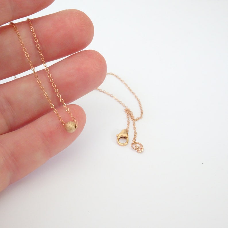 Tiny Stardust Necklace, Delicate Jewelry Gift for Her 画像 6