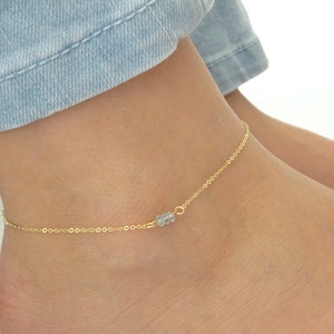 Dainty Crystal Anklet Natural Gemstones, Custom Birthstone Jewelry, Persoanalized Mothers Day Gift, Birthday friend