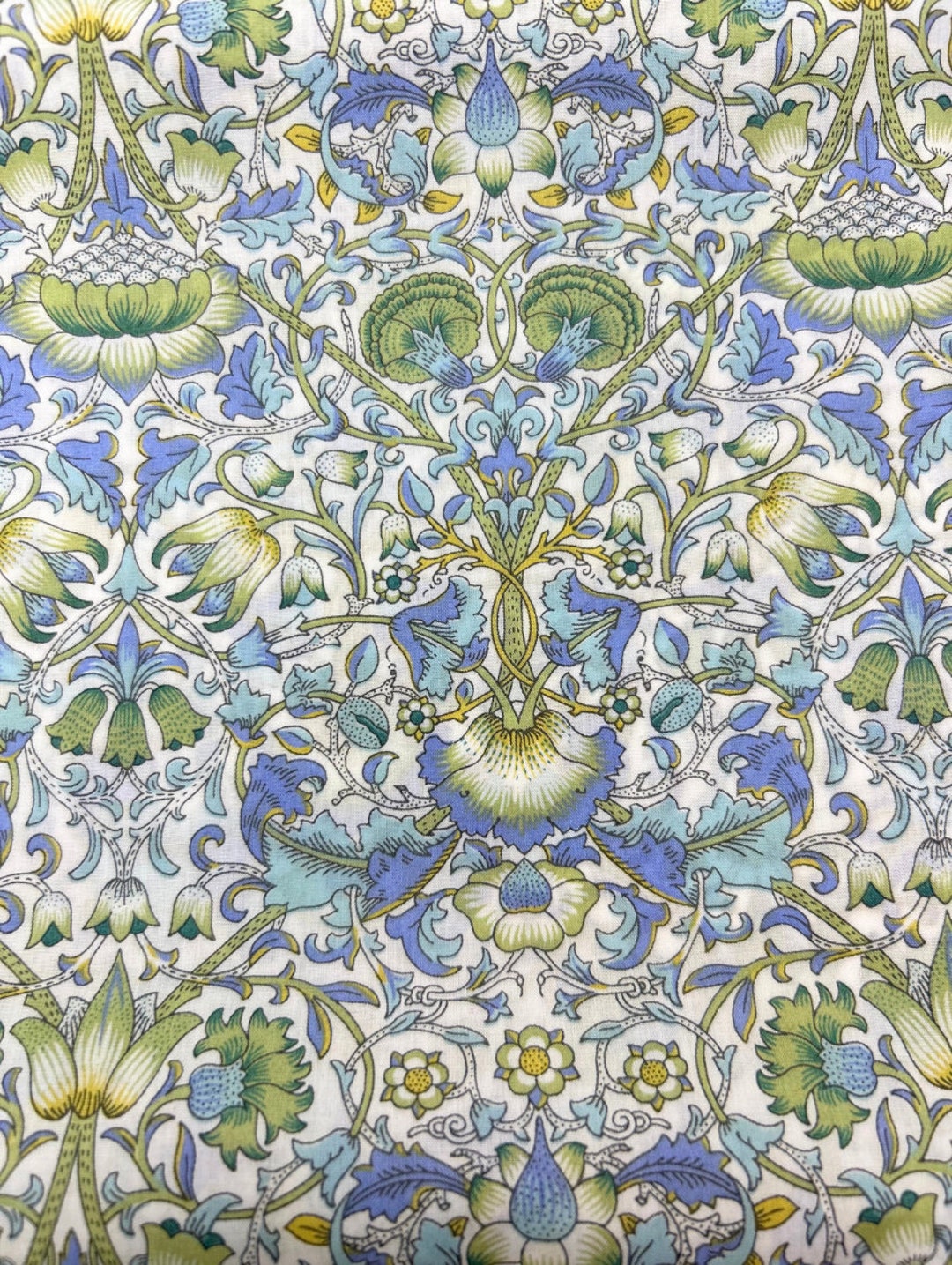 Liberty Fabrics - Lodden G Tana Lawn Cotton Liberty of London - Blue ...