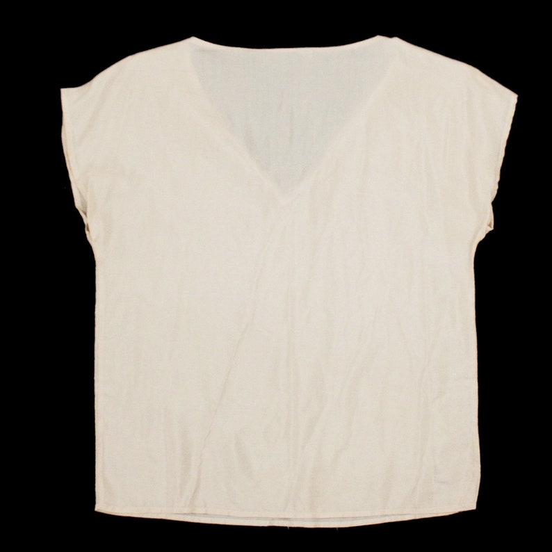 V Neck Sleeveless Large Silky Boxy Top Tee Shirt Minimal Peach Pink Loose Vintage 1990s Blouse Blouse