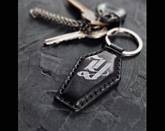 Personalized Coffin Leather Keychain with Gothic Calligraphy – Custom Initial, Handmade Dark Aesthetic Keyring