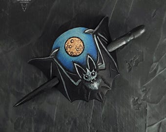 Bat Hair Stick for Dreads – Handmade Gothic Hair Accessory, Witchy Hair Pin, Dark Fantasy Leather Barrette