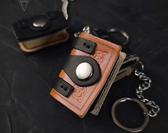 Mini Leather Book Bag Charm – Witchy Keyring, Handmade Grimoire Keychain, Dark Academia Accessory, Chameleon