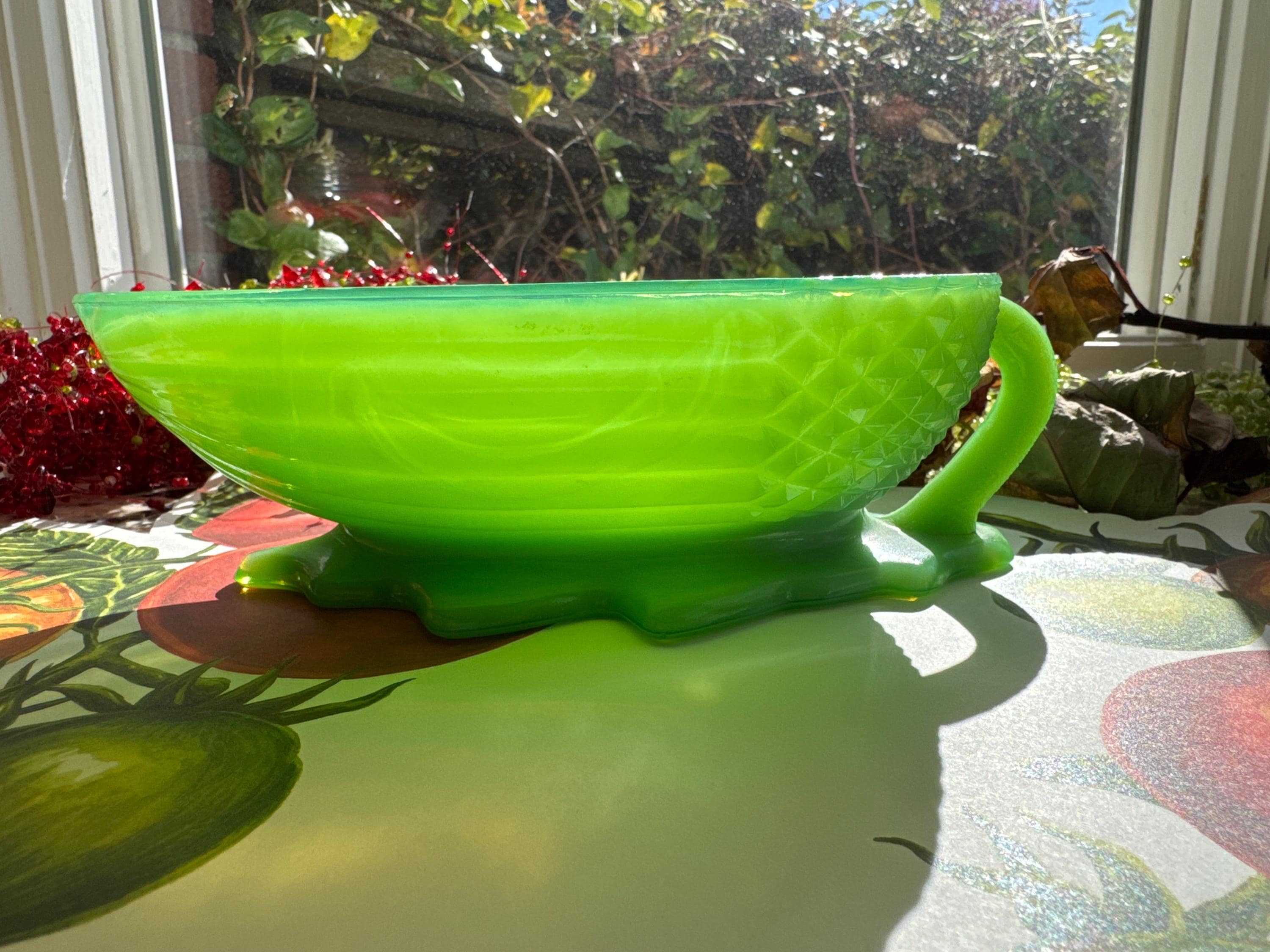 Milk Glass Squirrel - Etsy