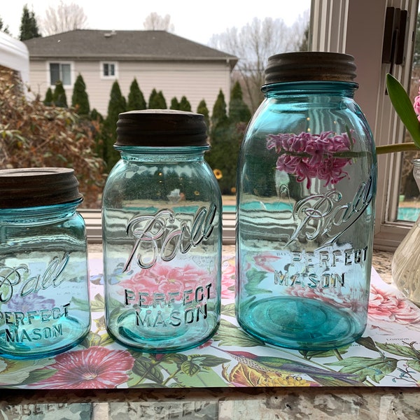 Vintage Mason Jars - Great Vintage Shape- SET OF 3! Half Gallon, quart and pint size jars are in this incredible and reasonably priced!