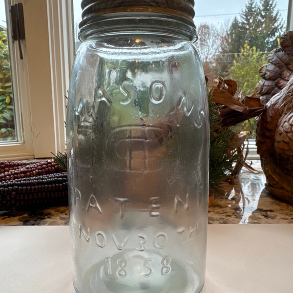 Mason's PATENT NOV 30th 1858 Clear Quart Vintage Canning Fruit Mason Jar - Good Condition! Vintage beauty - Ship Fast!  With Lid! Maybe CFJ?