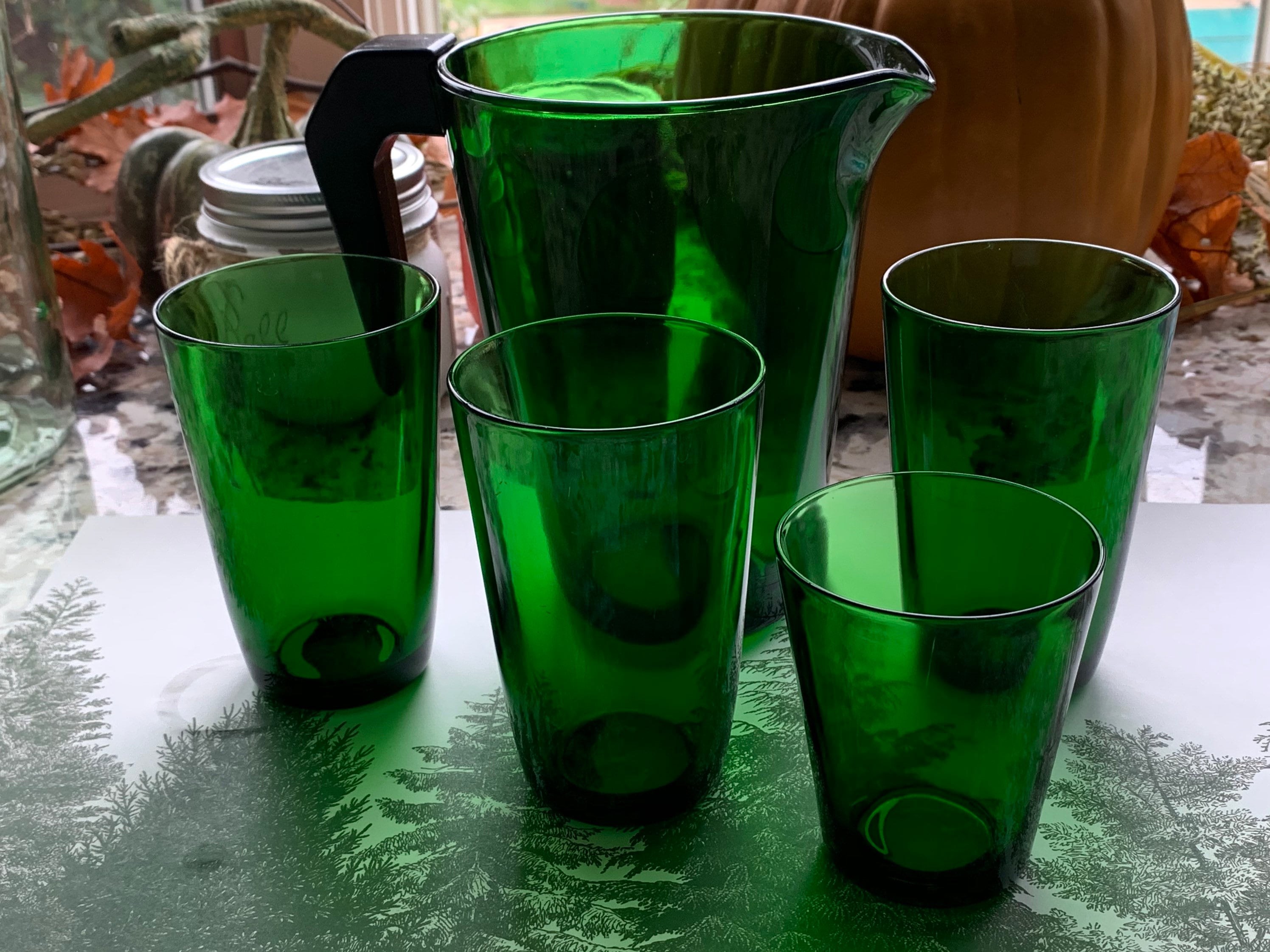 Rare Italian vintage emerald green glass set carafe and tumblers Bormi –  MediterraStyle