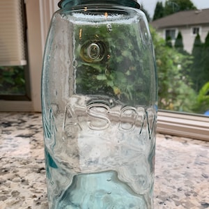 Half Gallon &quot;MASON&quot; Arched JAR Vintage Excellent Shape in Aqua - Mason Jar Blue - for Your Farmhouse Kitchen - Ships Fast / for Storage!