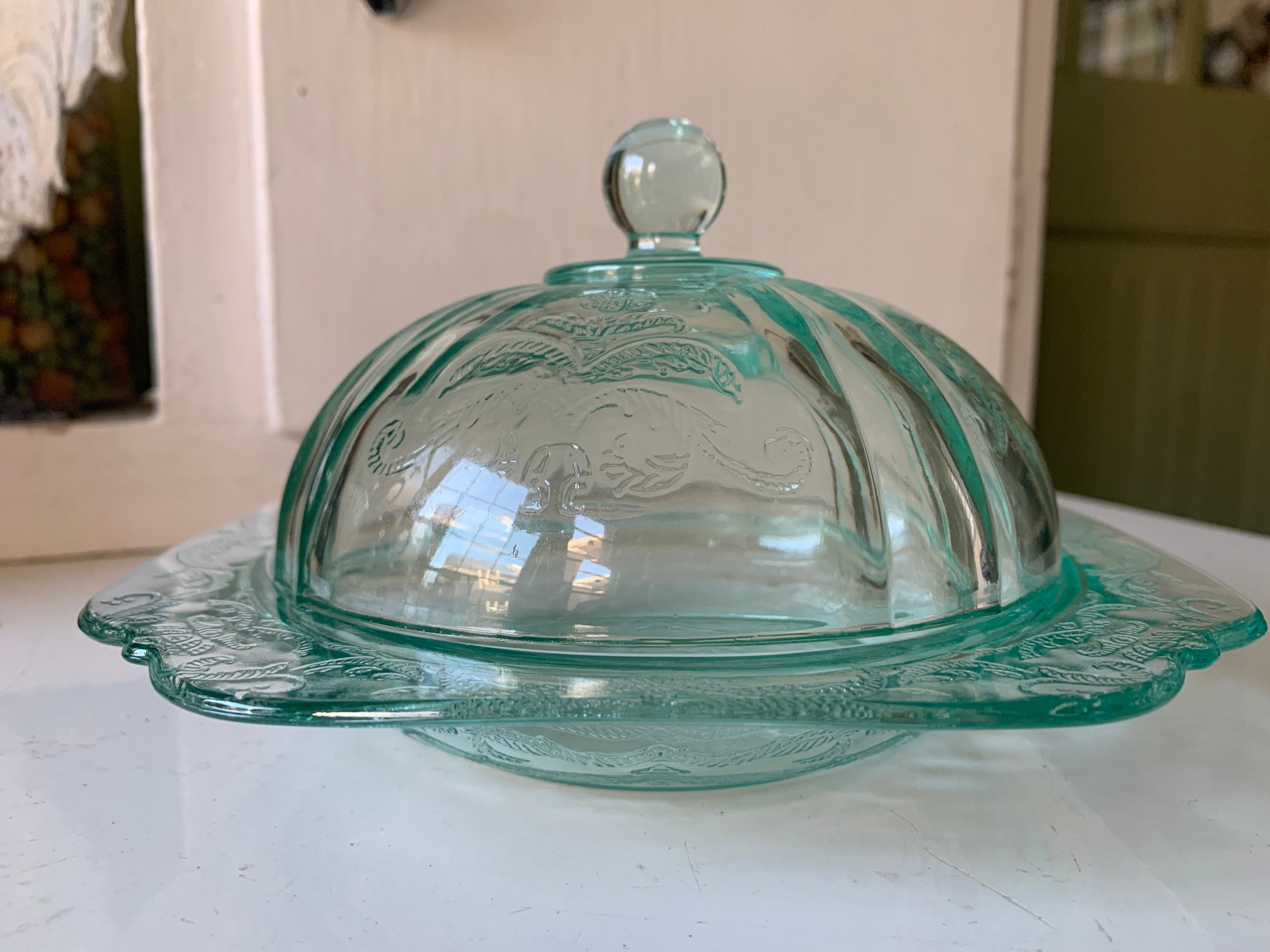 フェデラル　クリスタル 　マドリッドキャンディディッシュスクエアバタードーム Madrid Butter Dish - Etsy
