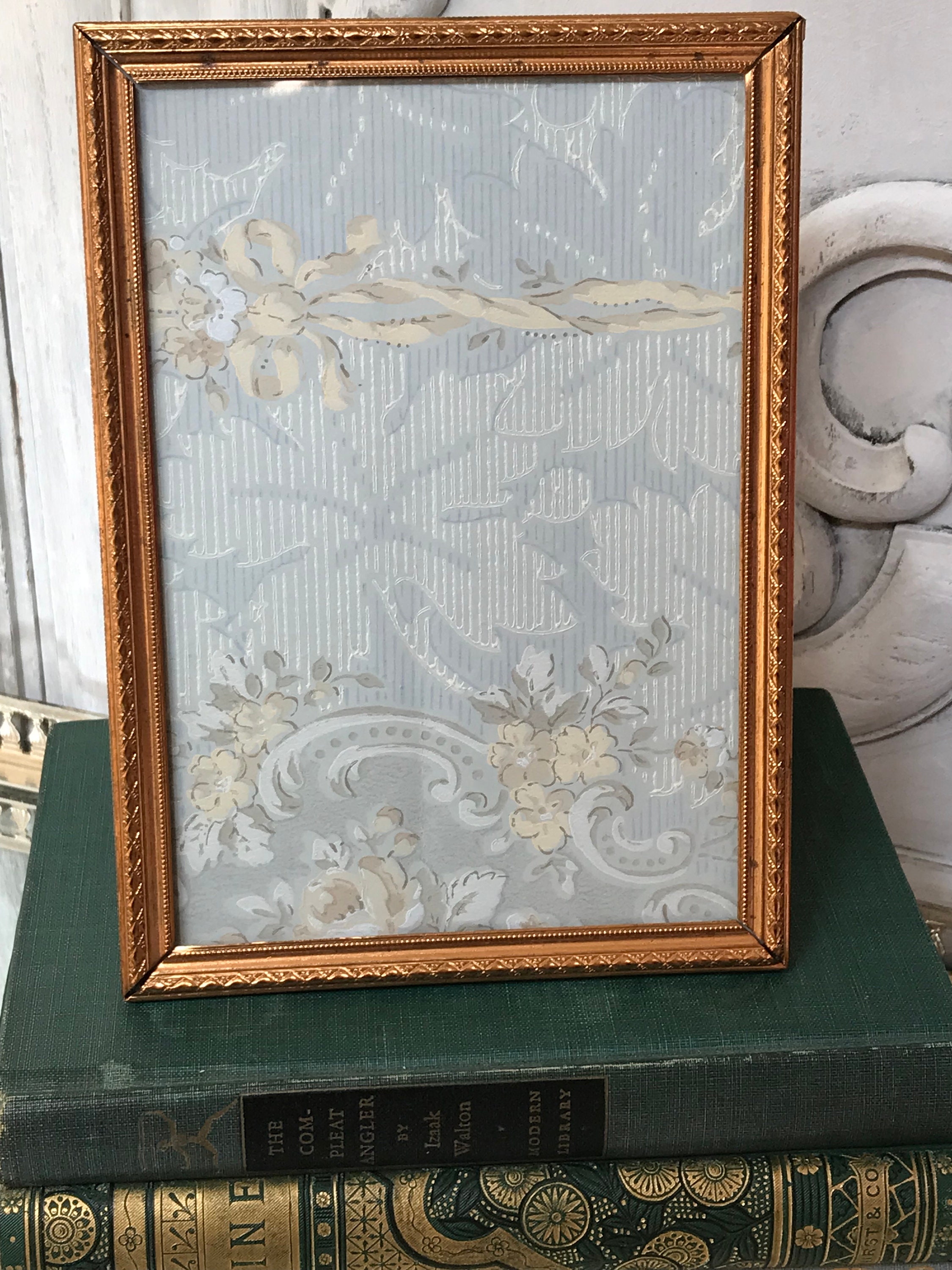 Vintage Gold Metal Picture Frame / Table Top Picture Frame / Etsy