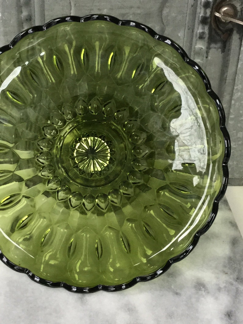 Green Glass Cake Stand / Vintage Avocado Green Glass Cake Etsy