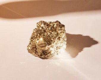 Roher Pyrit (Fools Gold) Kristallstein-Chunk funkelndes Edelsteinstück (wunderschön als Geschenk verpackt)