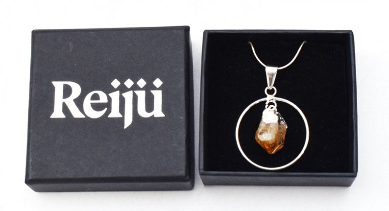 Beautiful /& Natural Necklace Pendant incorporating Small Citrine Crystal Charm with Gift Box By Reiju.