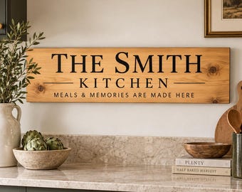 Plaque de cuisine personnalisée, plaque en bois avec nom personnalisé, décoration murale de cuisine, cadeau de pendaison de crémaillère