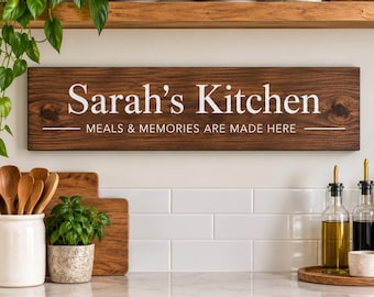 Plaque de cuisine personnalisée, plaque en bois avec nom personnalisé, décoration murale de cuisine, cadeau de pendaison de crémaillère