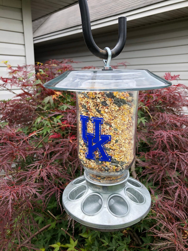 University of Kentucky Bird Feeder / Kentucky Bird Feeder image 1