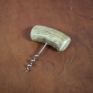Vintage Stag Handle Corkscrew Simple Primitive Style Animal Horn - FREE SHIPPING