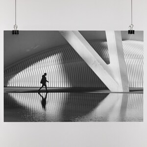 Wall Art Decor, Home Decor, Printable Fine Art Photography, INSTANT DOWNLOAD, Street Photography, Black and White, Step, Man,Valencia,Moment