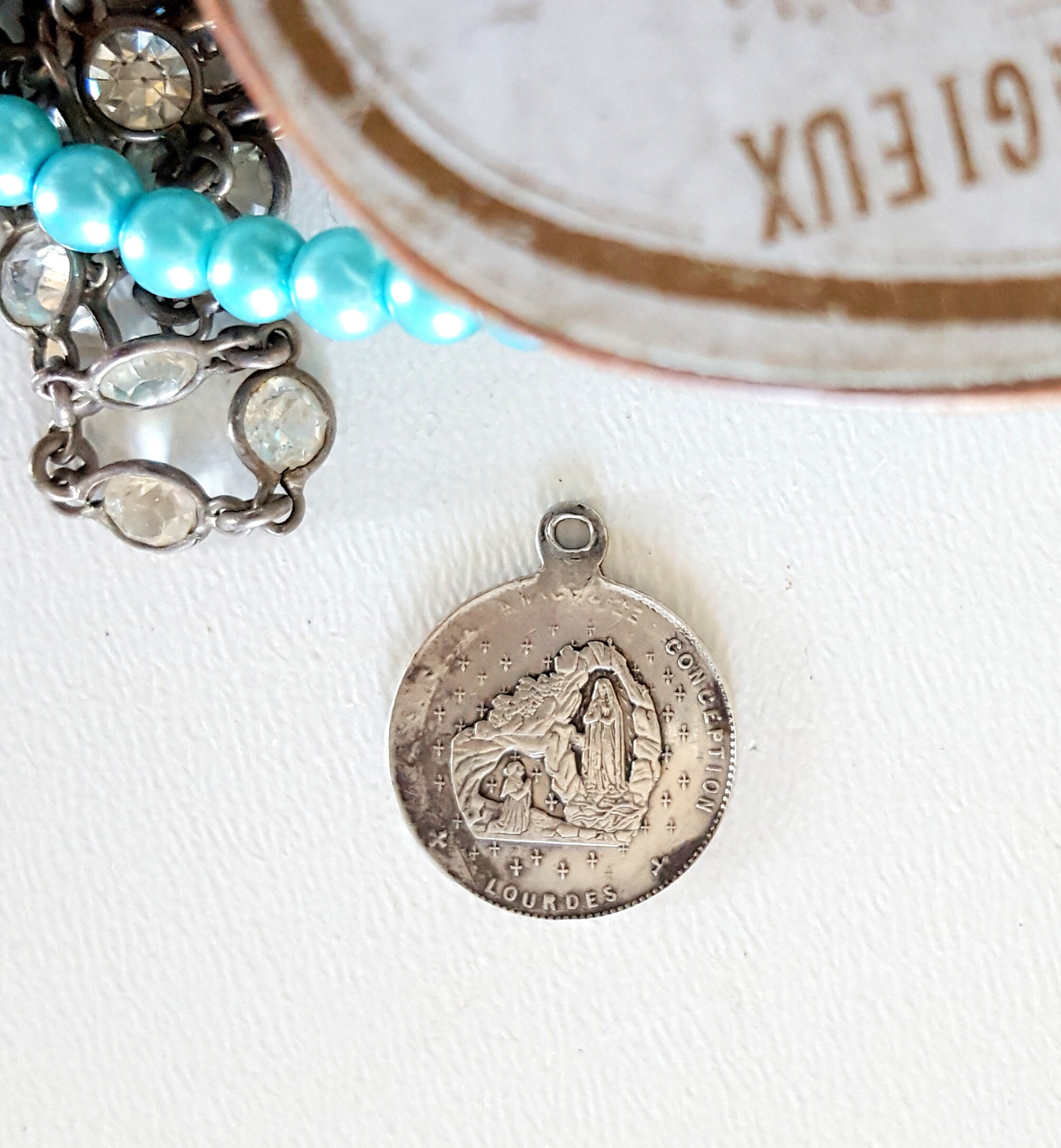 Médaille de Lourdes Vintage Argent Pendentif Médaillon Deux Faces Charme Religieux Poinçon 0, 59 Pou