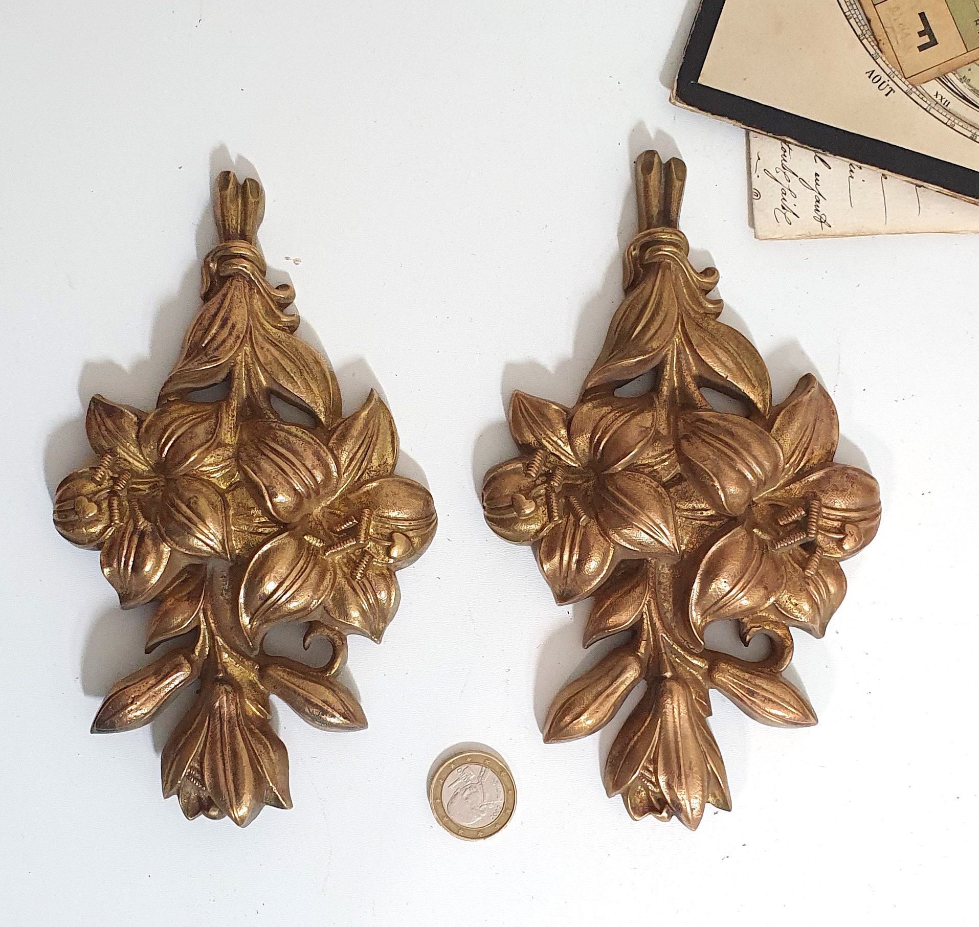 Paire de Couvercle Crochet Antique Pour La Peinture, Cadre Photo Bow Flower