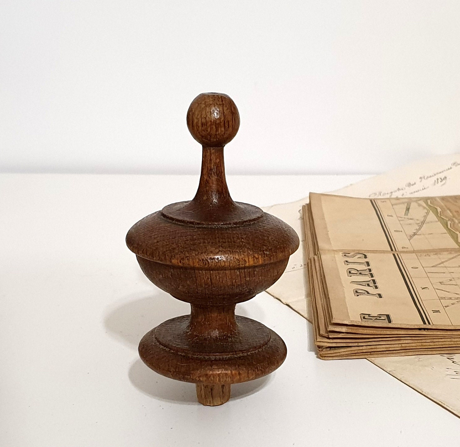 bois Ancien Finial Plateau