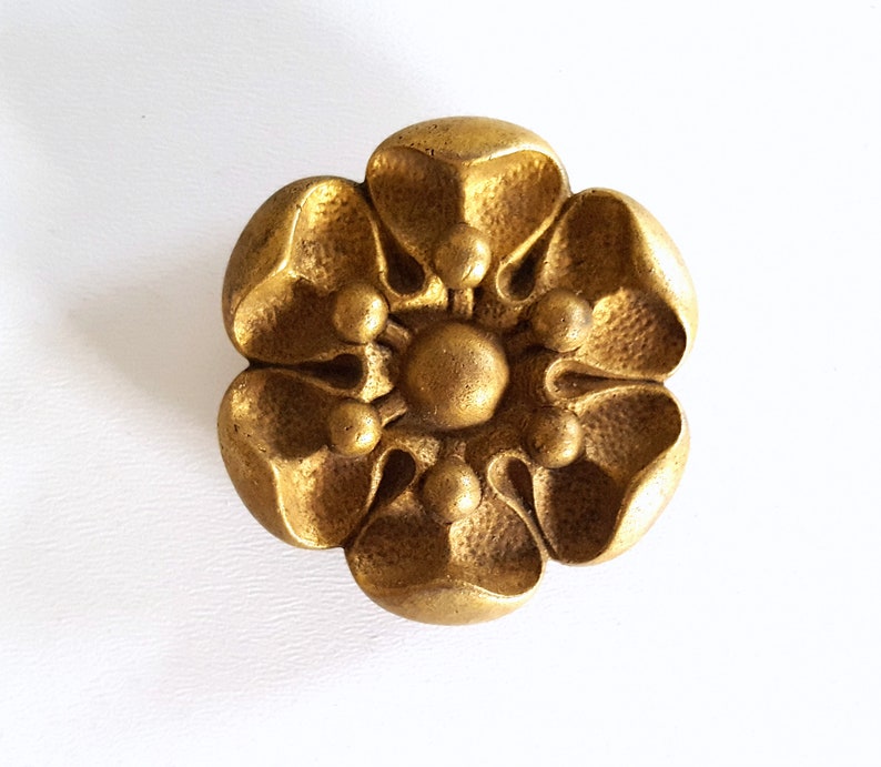 Antique Brass Picture Hook Cover Rosette For Wall Hanging Frame Mirror Painting Flower 1 89