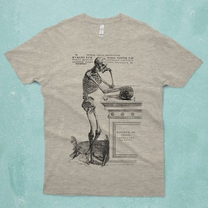 Black & white Skeleton pondering T-shirt - vintage.